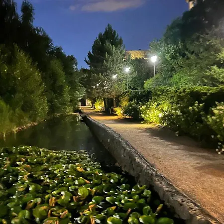 115 M2 Near The Center And The Airport - View Of The Lake!