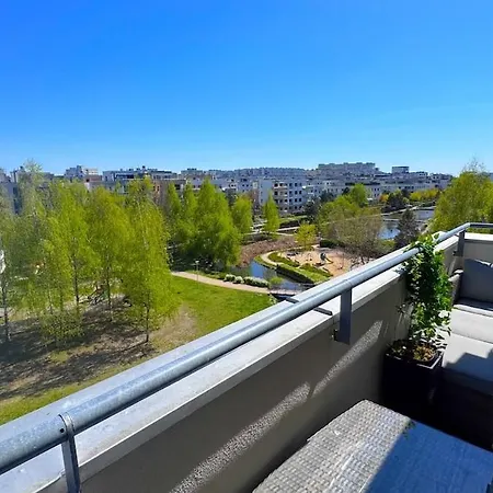 115 M2 Near The Center And The Airport - View Of The Lake! وارسو